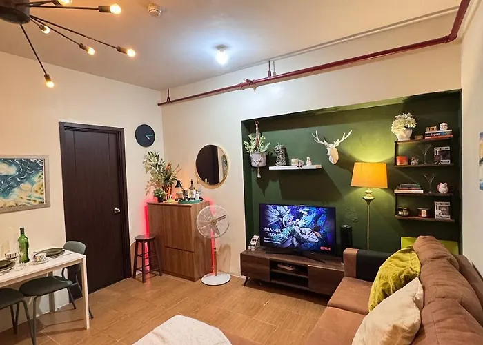 Urban Escape For & Your Pet Apartment Manila